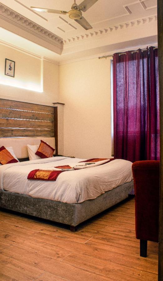 Ddr Hotel Residency Gurgáon Exteriér fotografie